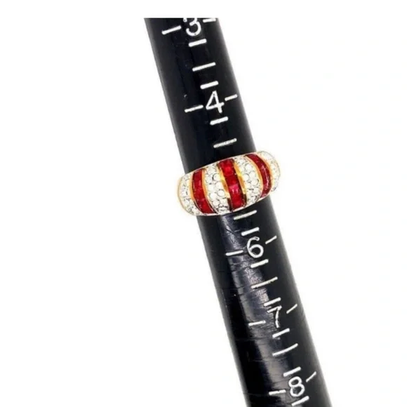 Vintage Gold 18KGE Statement Ring with Red & White Rhinestones, Size 5 - Picture 3 of 4